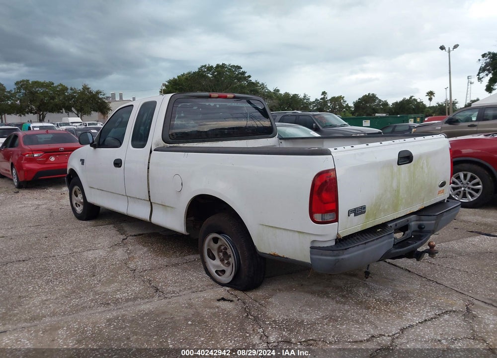 2004 FORD F-150 HERITAGE XL/XLT VIN: 2FTRX17W14CA15401