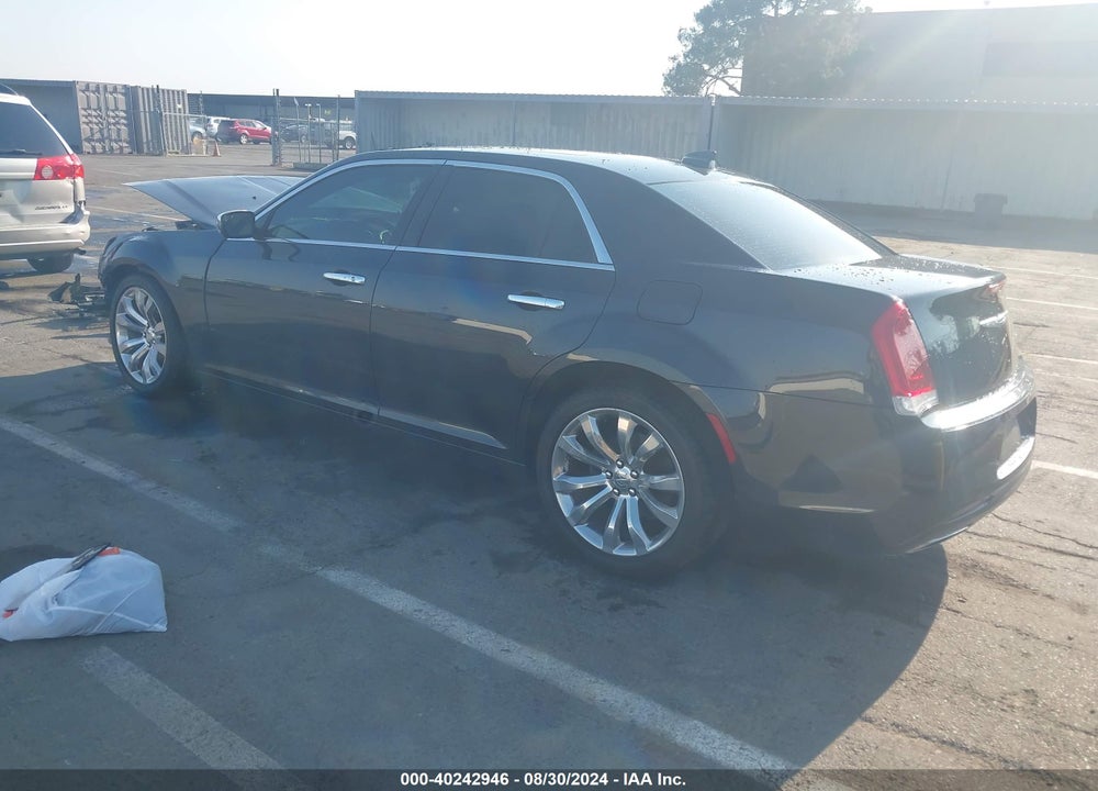 2018 CHRYSLER 300 LIMITED VIN: 2C3CCAEG7JH227638