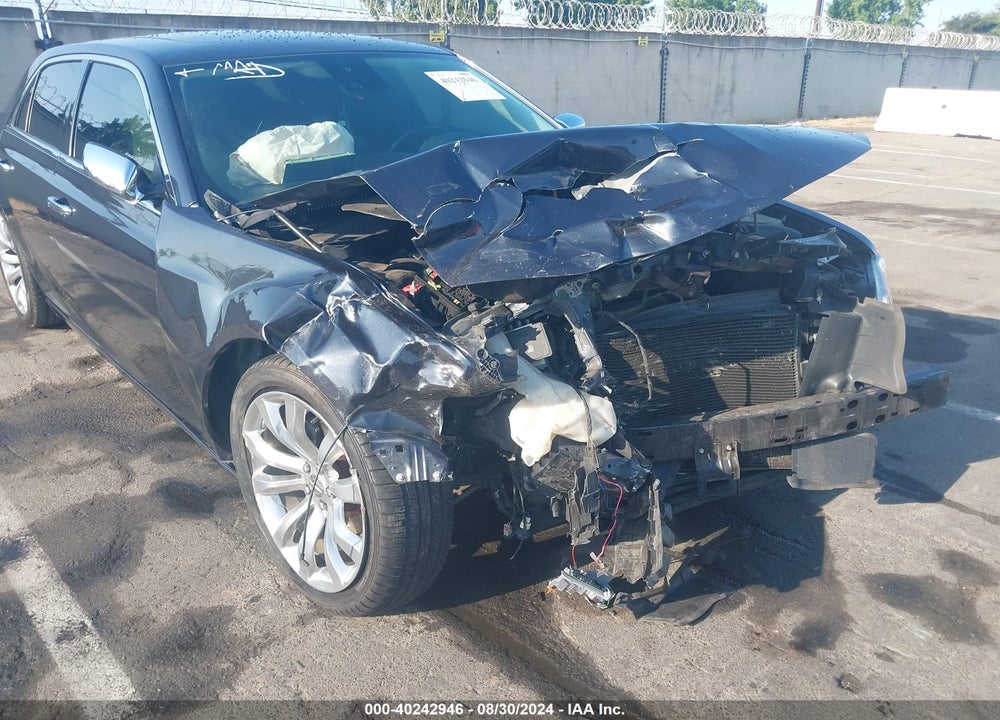2018 CHRYSLER 300 LIMITED VIN: 2C3CCAEG7JH227638