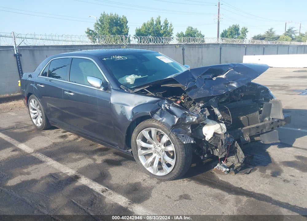 2018 CHRYSLER 300 LIMITED VIN: 2C3CCAEG7JH227638
