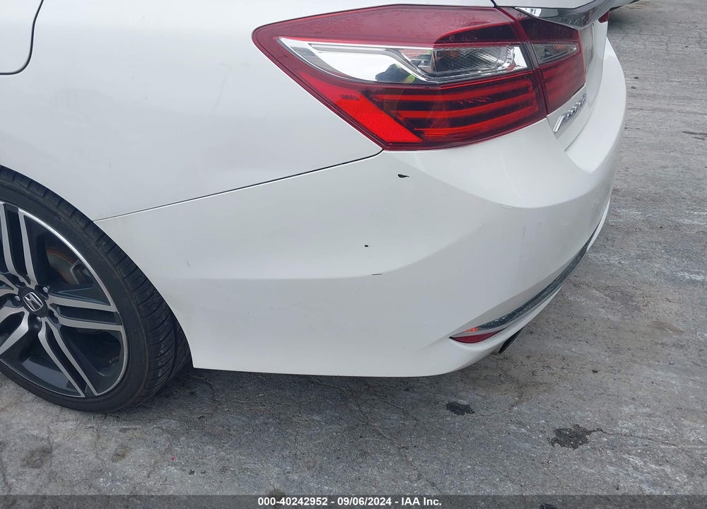 2016 HONDA ACCORD SPORT VIN: 1HGCR2F56GA232948