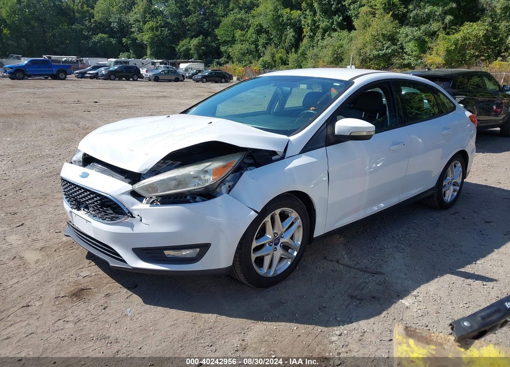 2015 FORD FOCUS SE VIN: 1FADP3F20FL228178