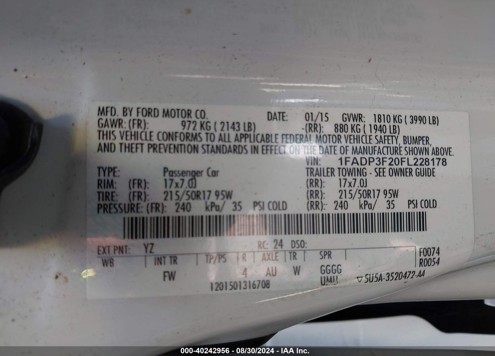 2015 FORD FOCUS SE VIN: 1FADP3F20FL228178