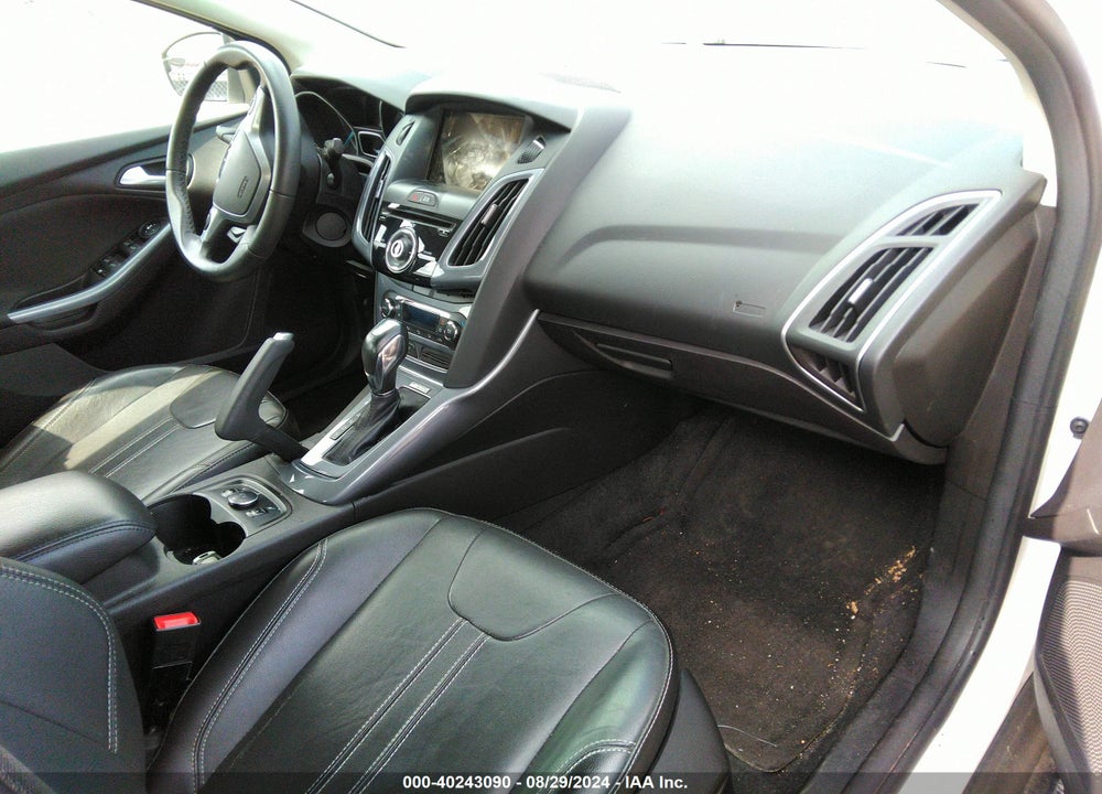 2014 FORD FOCUS TITANIUM VIN: 1FADP3J28EL215488