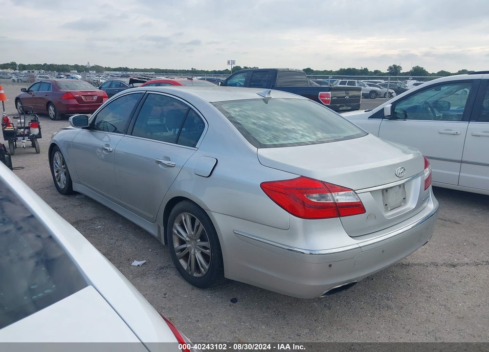 2012 HYUNDAI GENESIS VIN: KMHGC4DD6CU186517