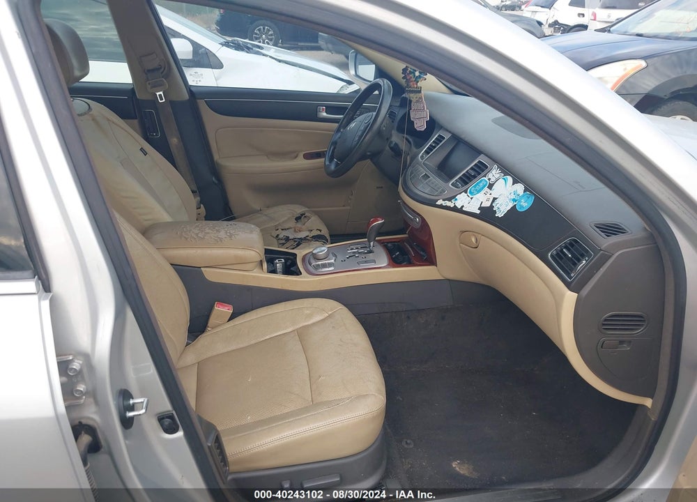 2012 HYUNDAI GENESIS VIN: KMHGC4DD6CU186517