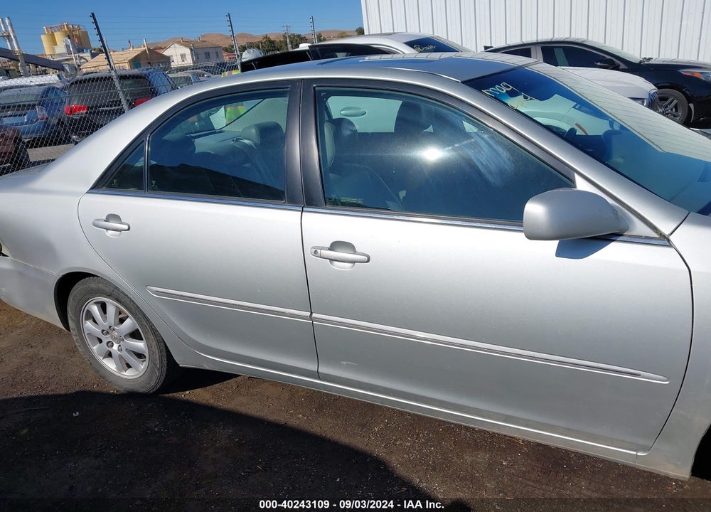 2002 TOYOTA CAMRY XLE V6 VIN: 4T1BF30K82U002516
