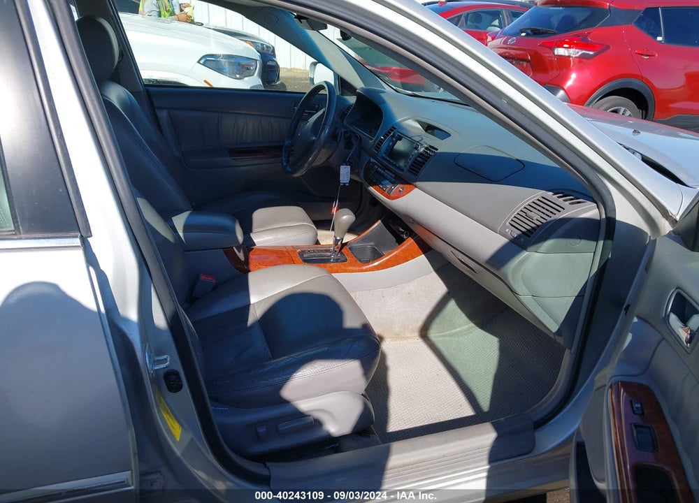 2002 TOYOTA CAMRY XLE V6 VIN: 4T1BF30K82U002516