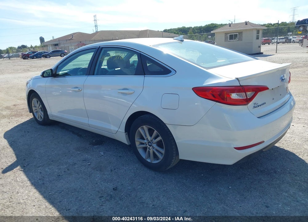 2016 HYUNDAI SONATA SE VIN: 5NPE24AF5GH264077