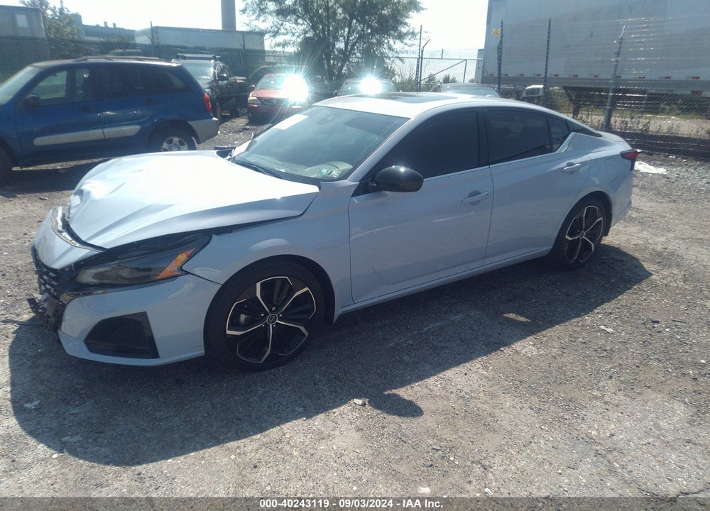 2024 NISSAN ALTIMA SR FWD VIN: 1N4BL4CV4RN318269