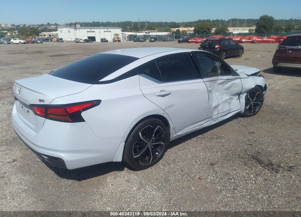 2024 NISSAN ALTIMA SR FWD VIN: 1N4BL4CV4RN318269