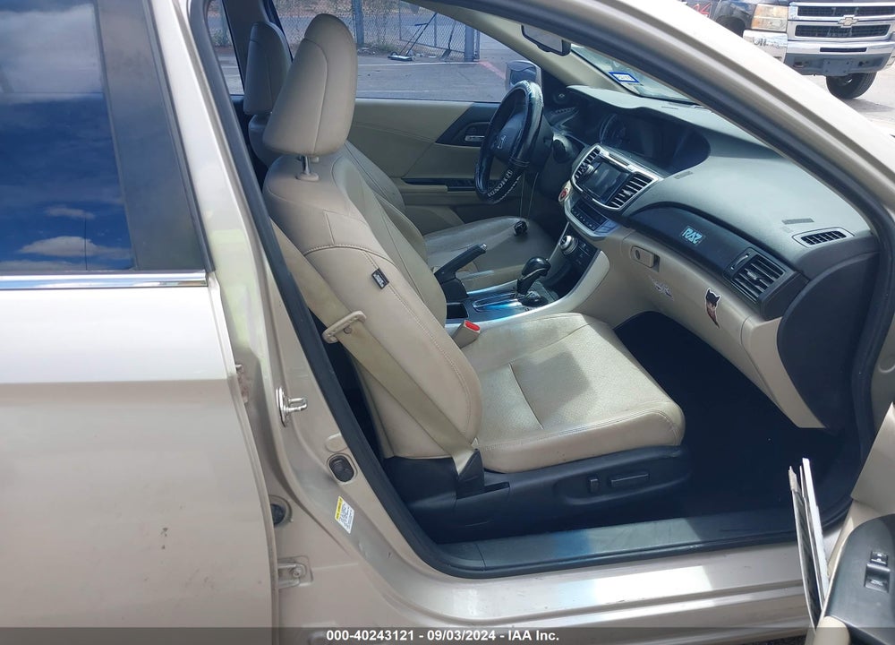 2013 HONDA ACCORD EX-L VIN: 1HGCR2F84DA020927