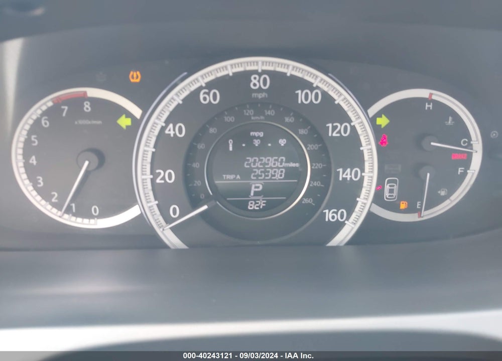 2013 HONDA ACCORD EX-L VIN: 1HGCR2F84DA020927