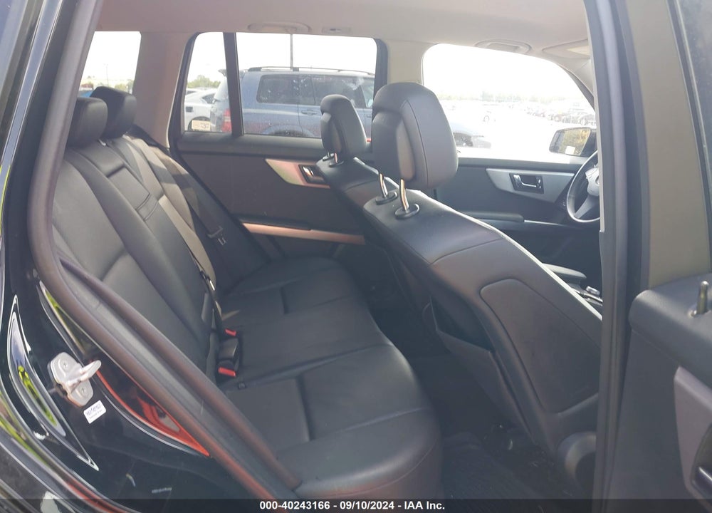 2010 MERCEDES-BENZ GLK 350 4MATIC VIN: WDCGG8HB6AF324447