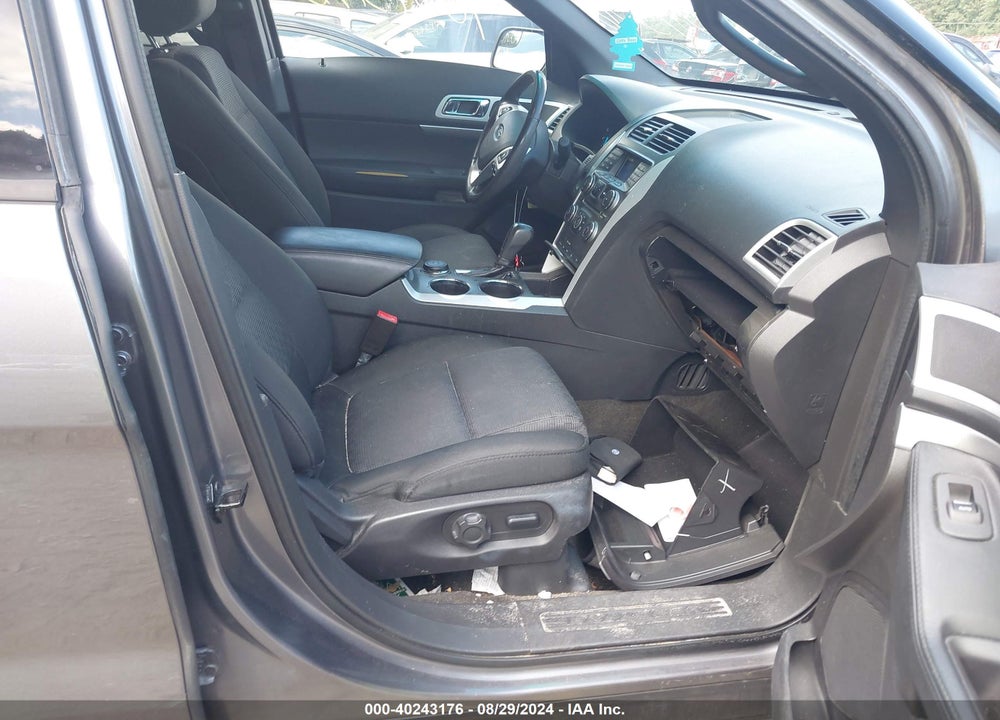 2014 FORD EXPLORER XLT VIN: 1FM5K8D83EGA30151