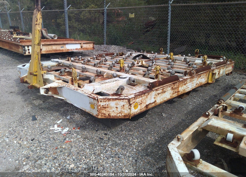 2000 EQUIPMENT GSE TC7-FEC VIN: 00000000000051780