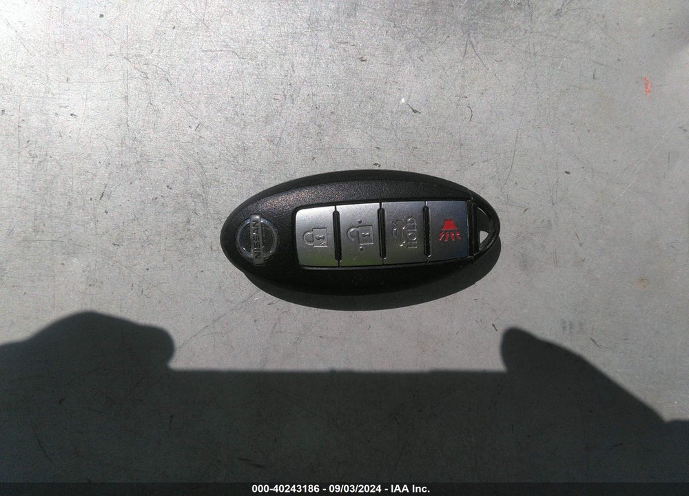 2014 NISSAN SENTRA SR VIN: 3N1AB7AP1EY221903