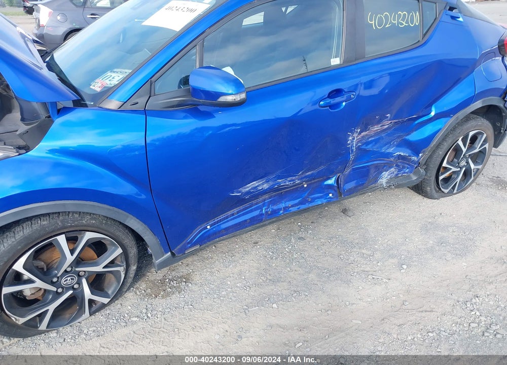 2018 TOYOTA C-HR XLE VIN: NMTKHMBXXJR038805