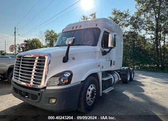 2016 FREIGHTLINER CASCADIA 125 VIN: 3AKJGLDV9GSHE0061