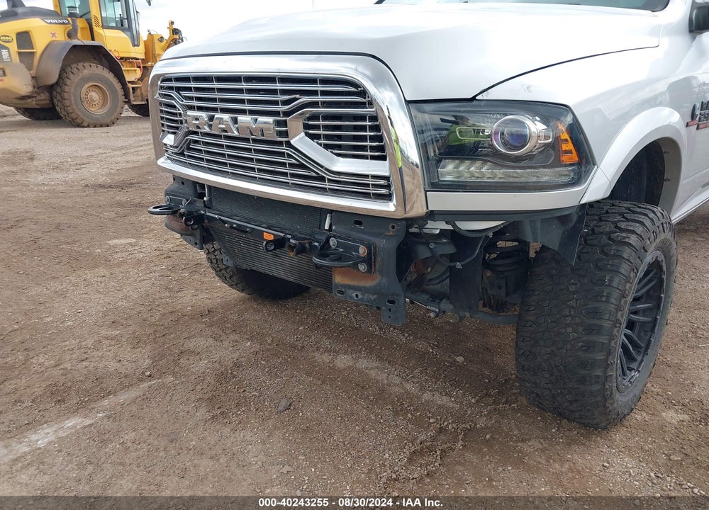 2018 RAM 2500 LAIE  4X4 6'4 BOX VIN: 3C6UR5FL8JG260138