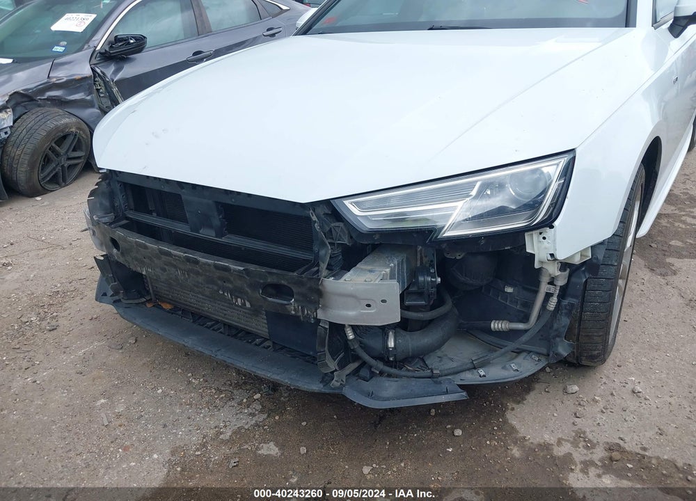 2017 AUDI A4 2.0T SEASON OF  PREMIUM VIN: WAUDNAF44HN046848