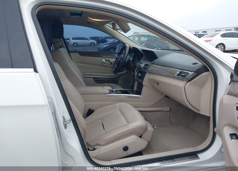 2014 MERCEDES-BENZ E 350 VIN: WDDHF5KBXEA807288