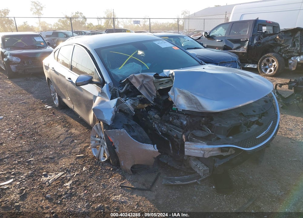 2015 CHRYSLER 200 LIMITED VIN: 1C3CCCABXFN695450