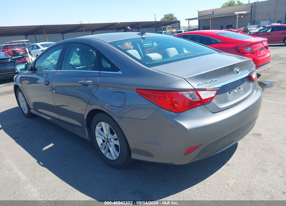 2014 HYUNDAI SONATA GLS VIN: 5NPEB4ACXEH863205