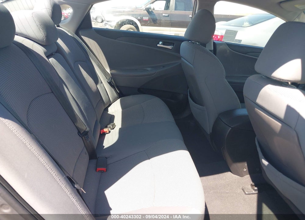 2014 HYUNDAI SONATA GLS VIN: 5NPEB4ACXEH863205