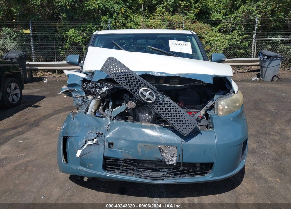 2008 SCION XB VIN: JTLKE50E081041998