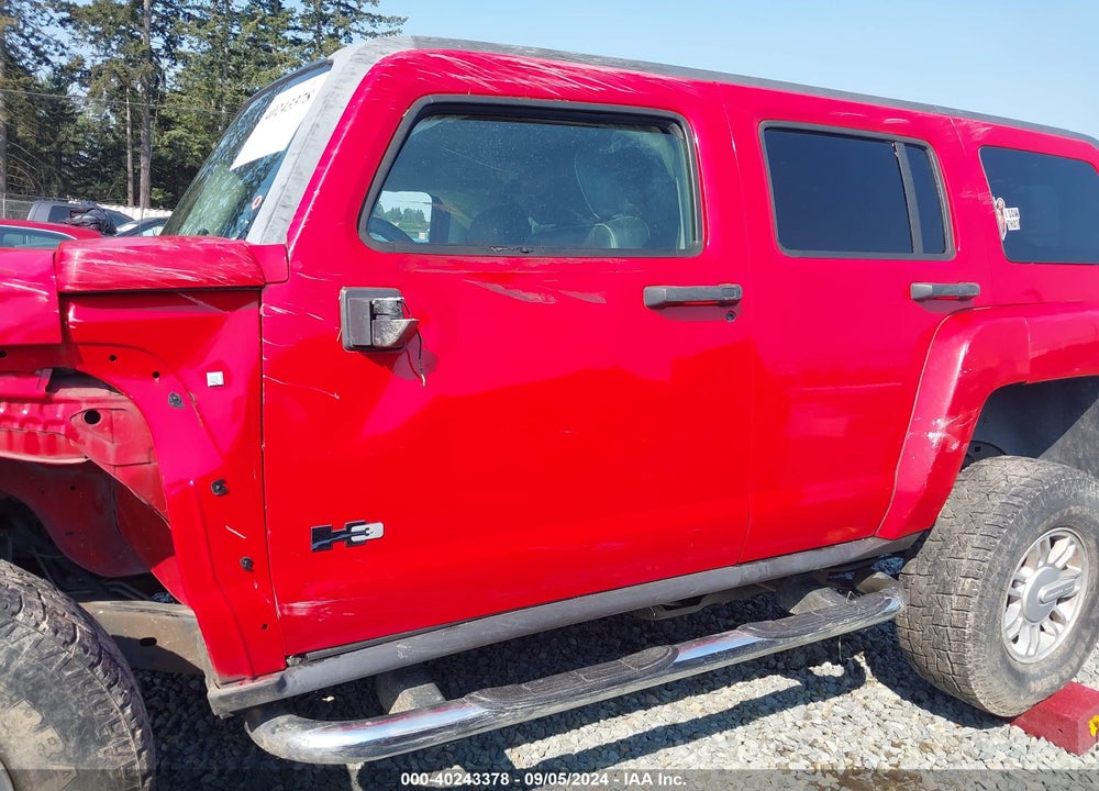 2008 HUMMER H3 SUV VIN: 5GTEN13EX88158761