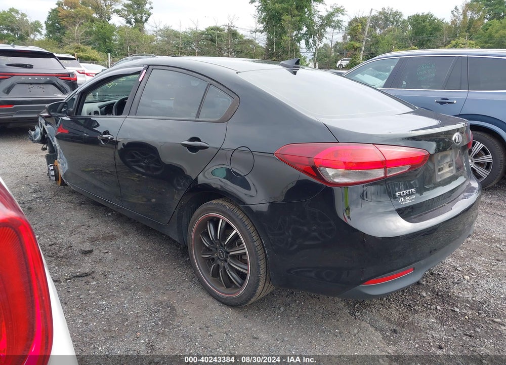 2018 KIA FORTE LX VIN: 3KPFL4A72JE211889