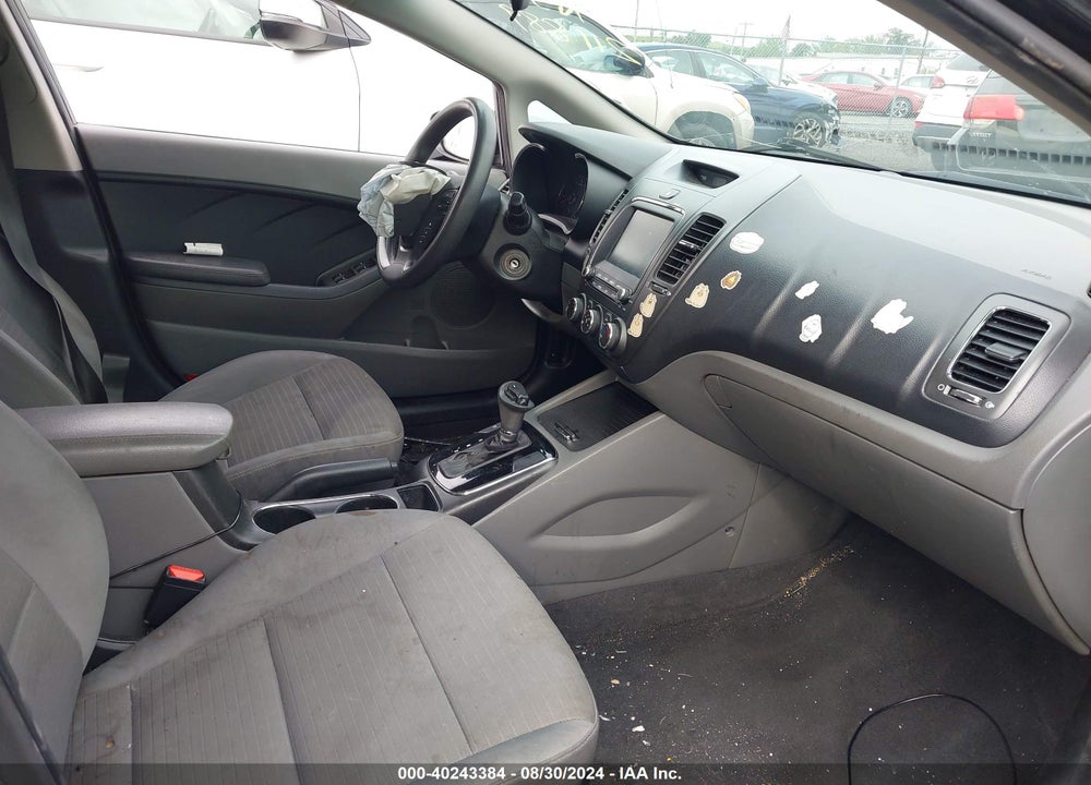 2018 KIA FORTE LX VIN: 3KPFL4A72JE211889