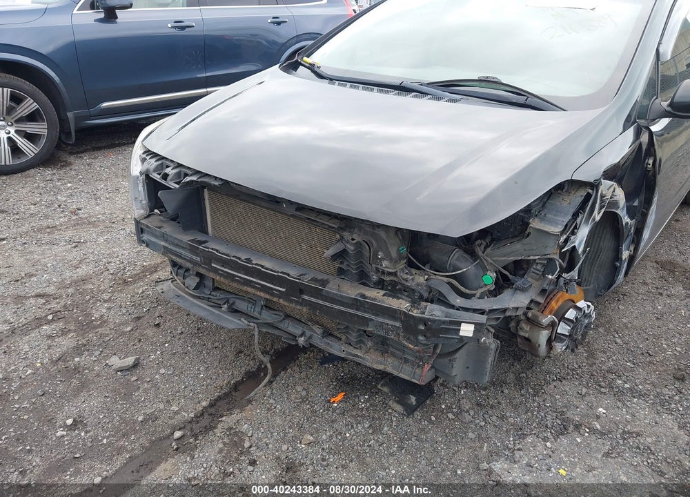 2018 KIA FORTE LX VIN: 3KPFL4A72JE211889