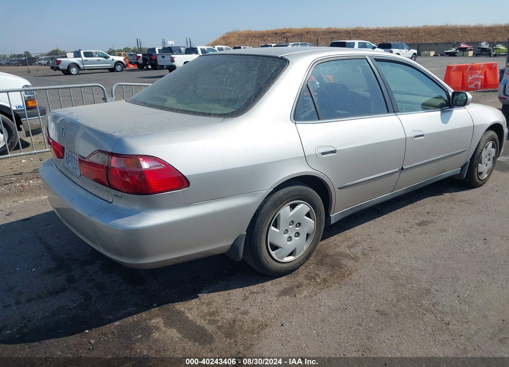 1998 HONDA ACCORD LX V6 VIN: 1HGCG1641WA009593