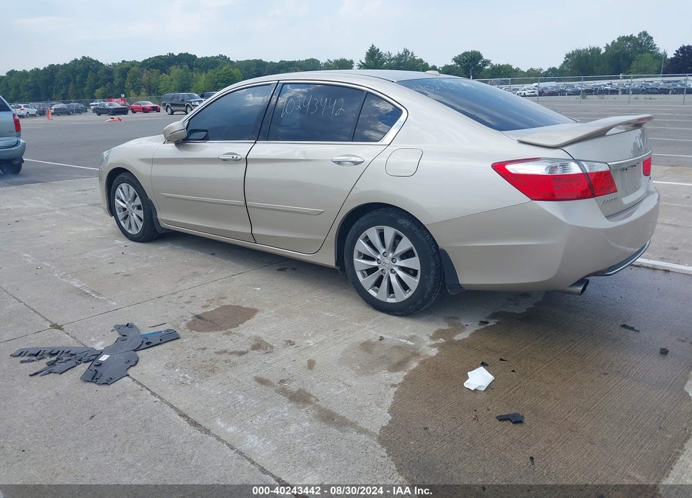 2013 HONDA ACCORD EX-L V-6 VIN: 1HGCR3F84DA025907