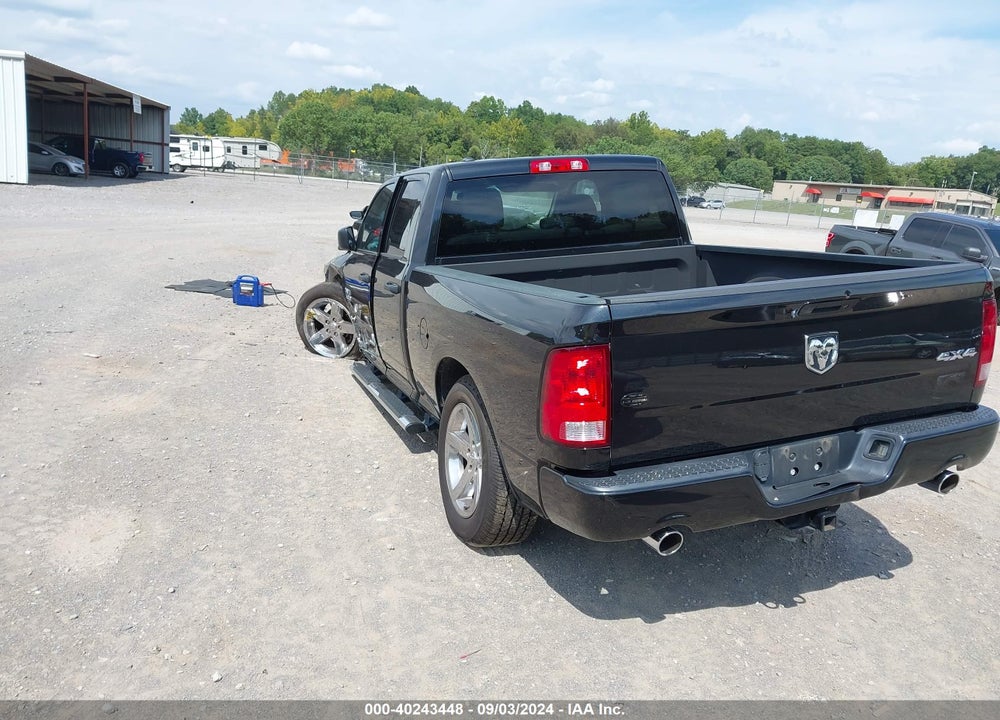 2017 RAM 1500 EXPRESS QUAD CAB 4X4 6'4 BOX VIN: 1C6RR7FT8HS796866