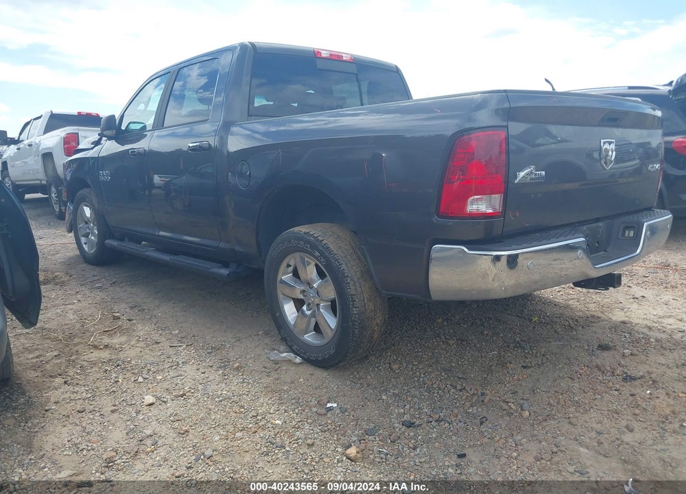 2018 RAM 1500 BIG HORN 4X4 5'7 BOX VIN: 3C6RR7LG5JG251289