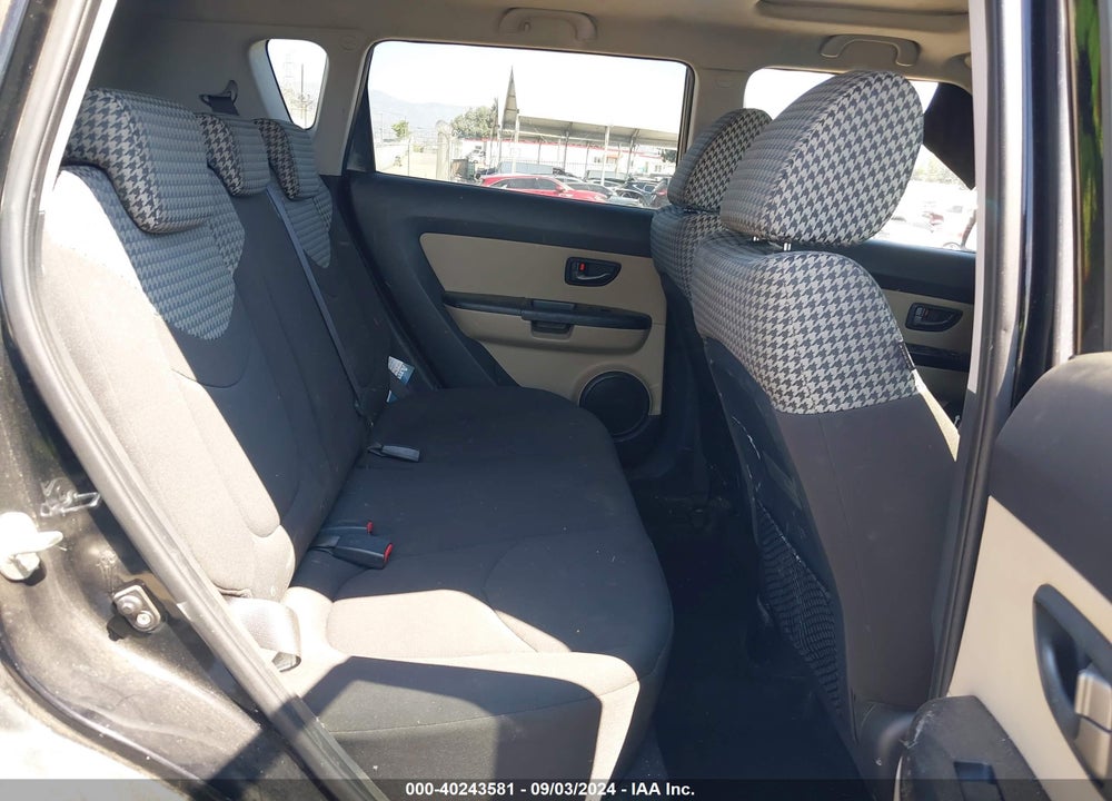 2010 KIA SOUL VIN: KNDJT2A21A7120972