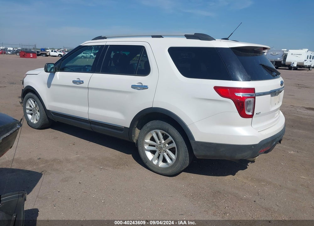 2011 FORD EXPLORER XLT VIN: 1FMHK8D84BGA66178