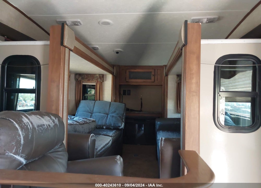 2014 KEYSTONE R SPRINTER C VIN: 4YDF33325E1530348