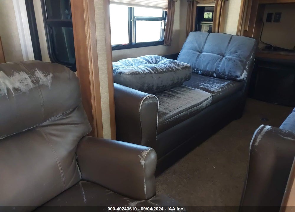 2014 KEYSTONE R SPRINTER C VIN: 4YDF33325E1530348