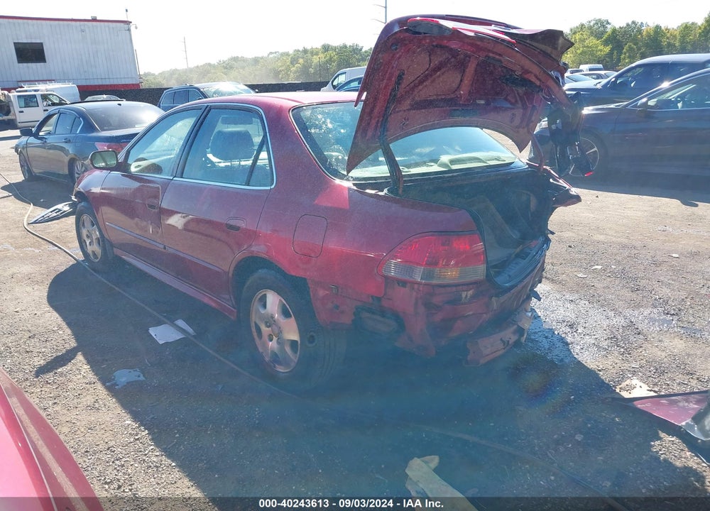 2002 HONDA ACCORD 3.0 EX VIN: 1HGCG165X2A010731