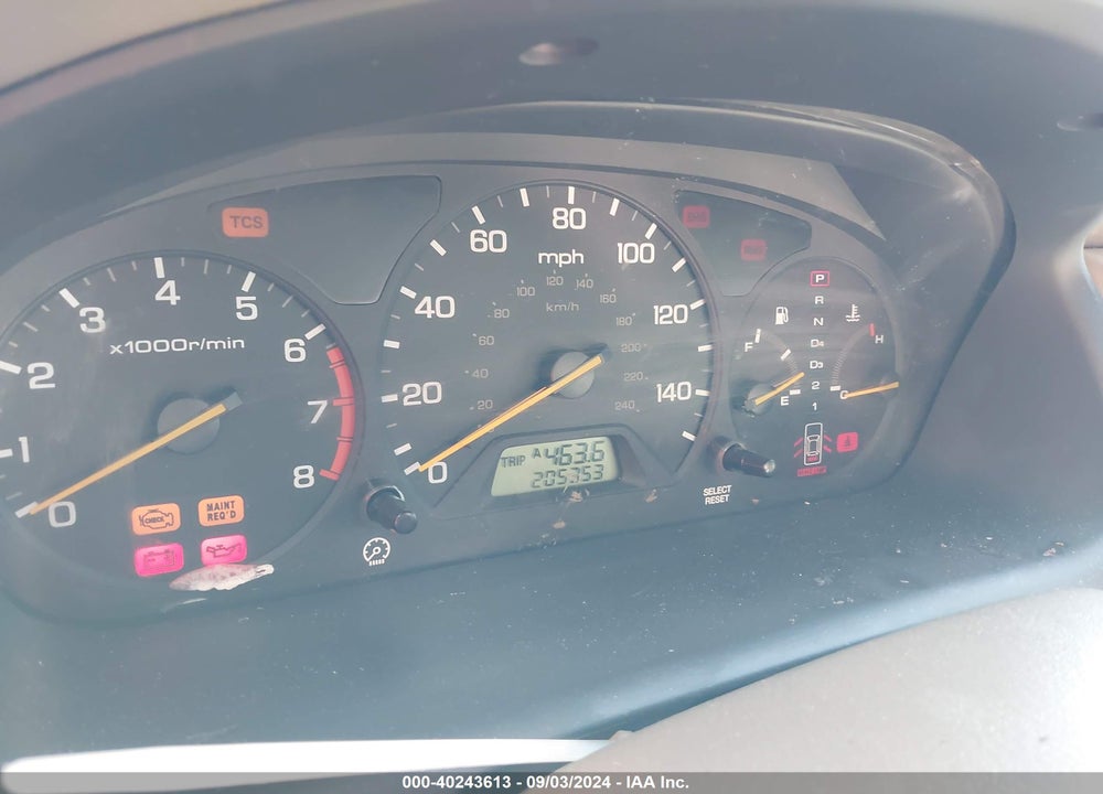 2002 HONDA ACCORD 3.0 EX VIN: 1HGCG165X2A010731