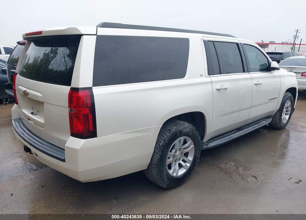 2015 CHEVROLET SUBURBAN 1500 LT VIN: 1GNSCJKCXFR181889