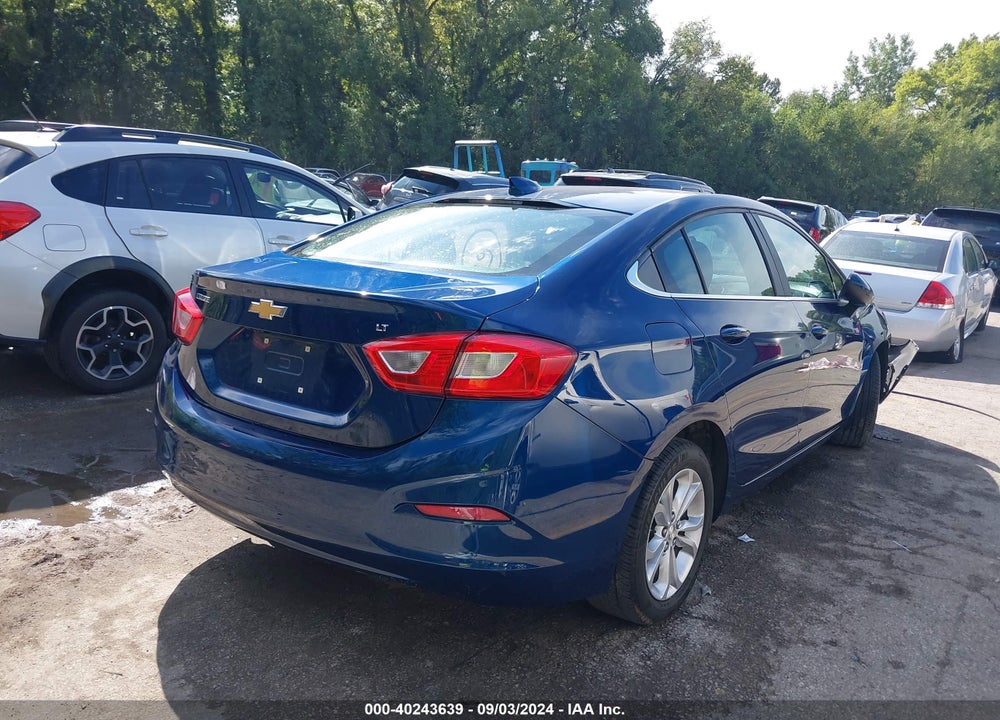2019 CHEVROLET CRUZE LT VIN: 1G1BE5SM2K7103026
