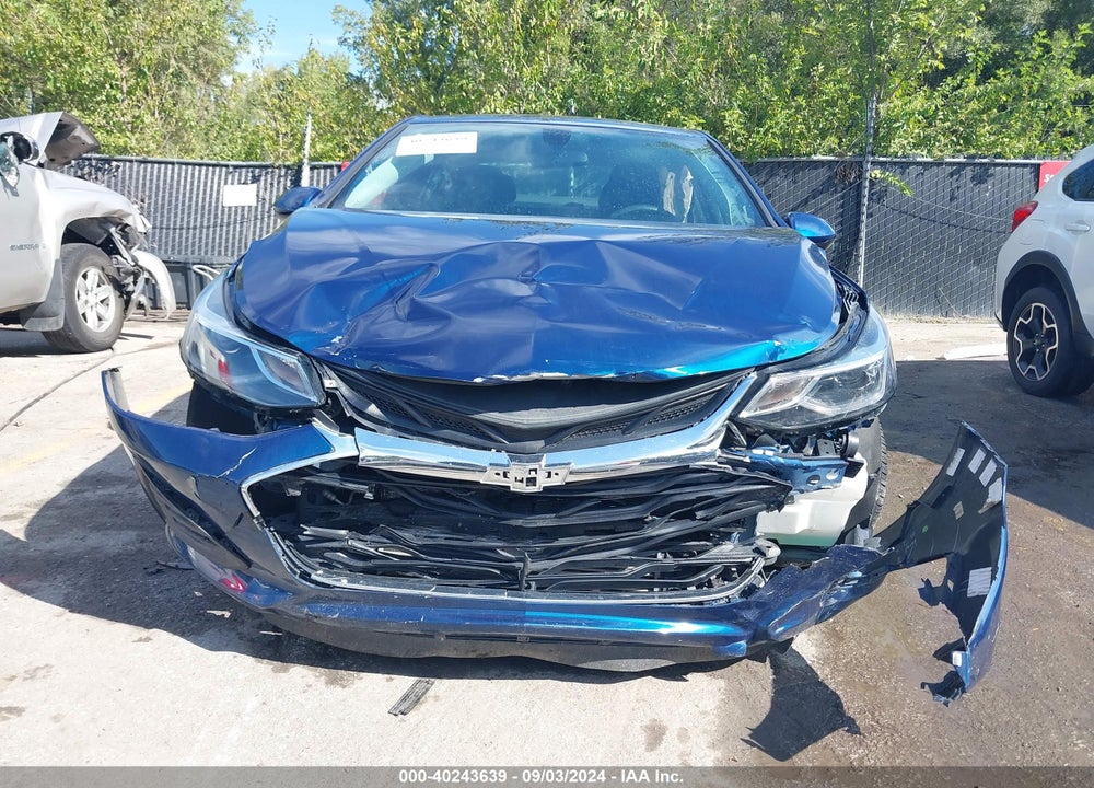 2019 CHEVROLET CRUZE LT VIN: 1G1BE5SM2K7103026