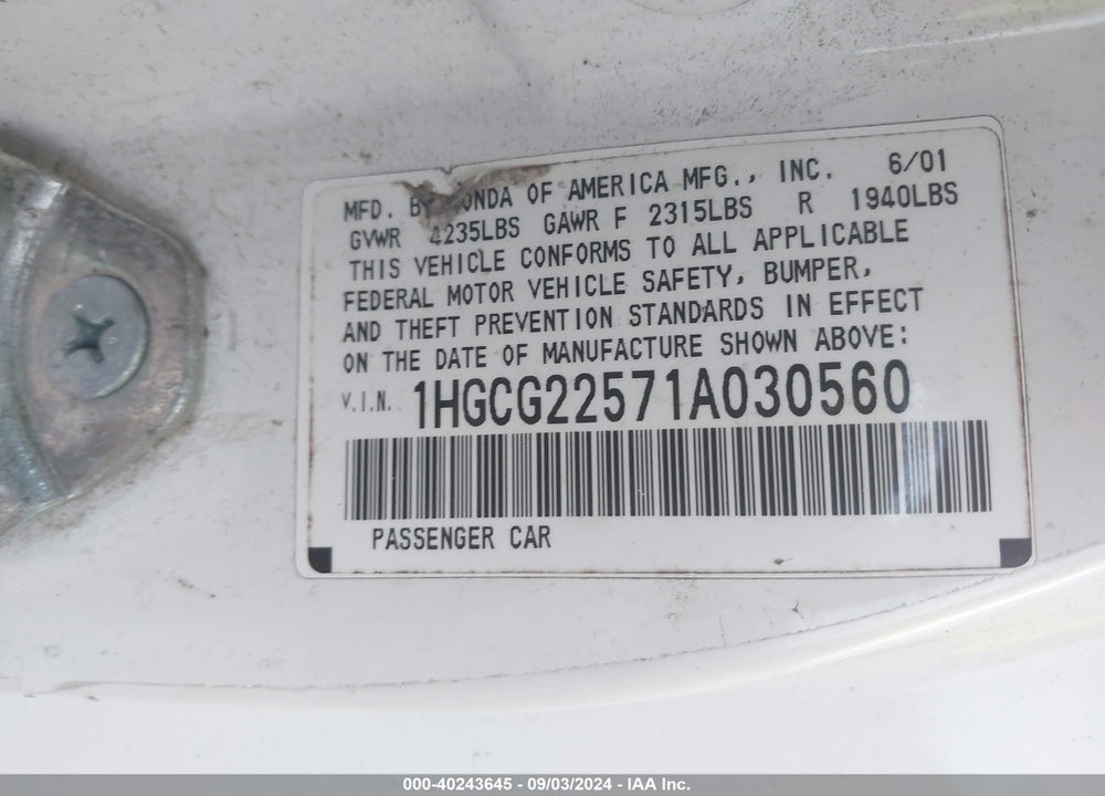 2001 HONDA ACCORD 3.0 EX VIN: 1HGCG22571A030560