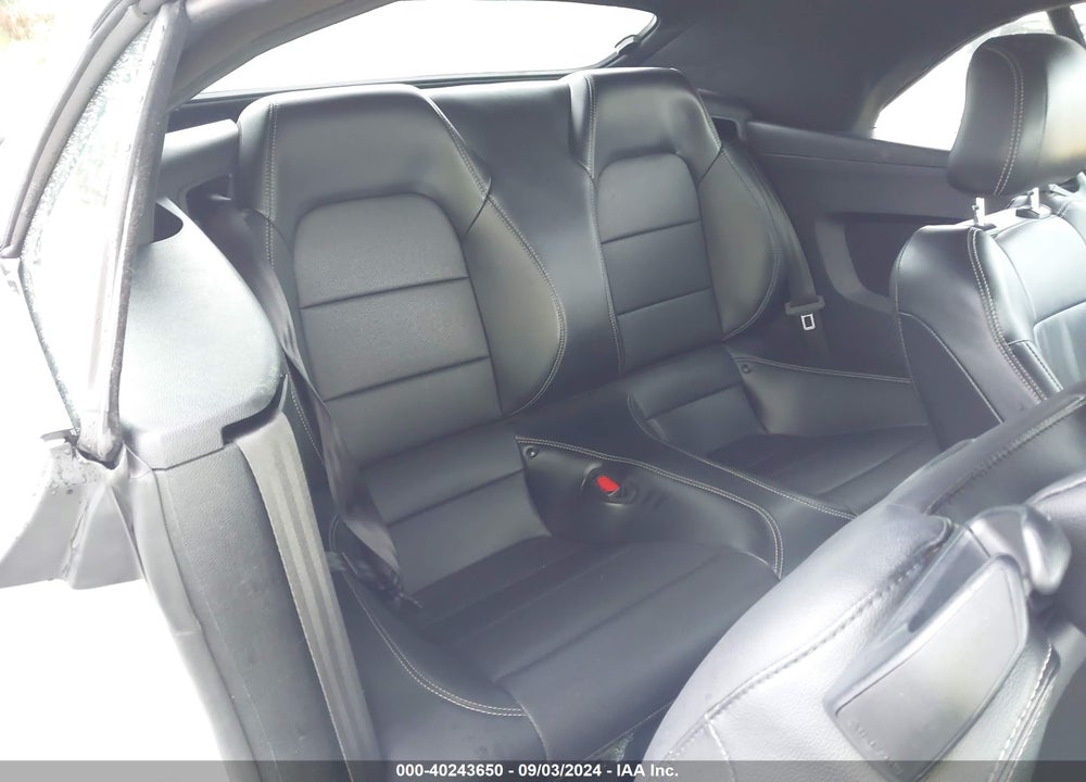 2022 FORD MUSTANG ECOBOOST PREMIUM VIN: 1FATP8UH1N5102821