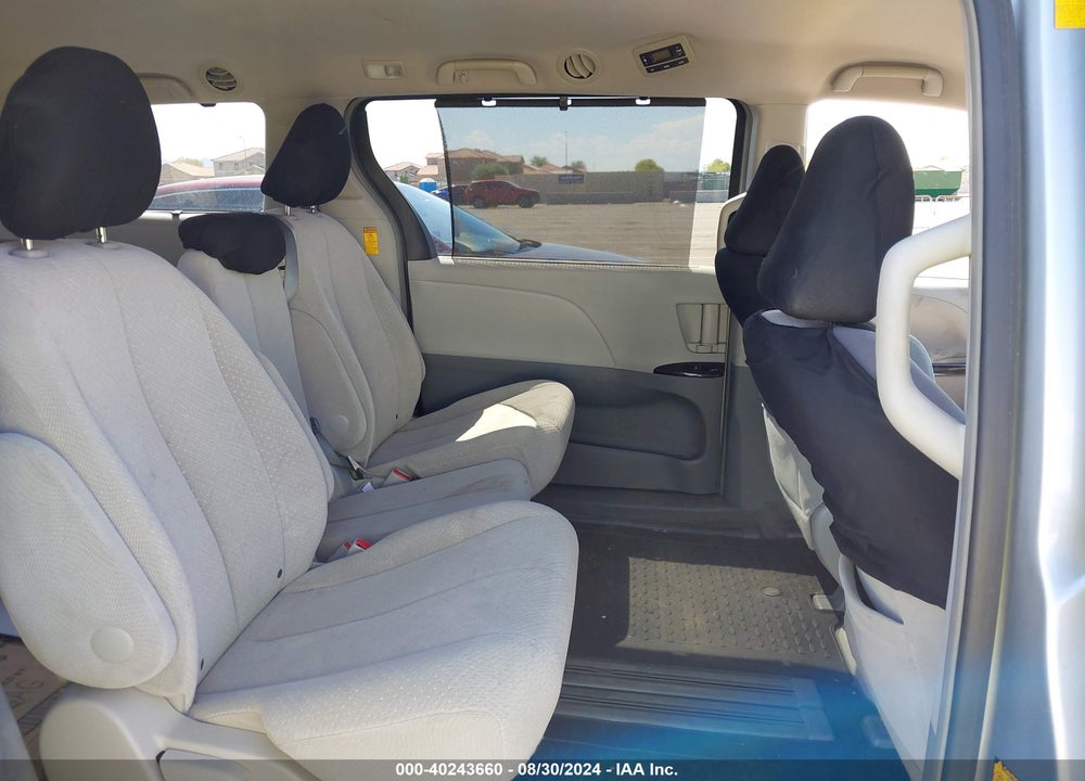 2014 TOYOTA SIENNA LE V6 8 PASSENGER VIN: 5TDKK3DC3ES512820